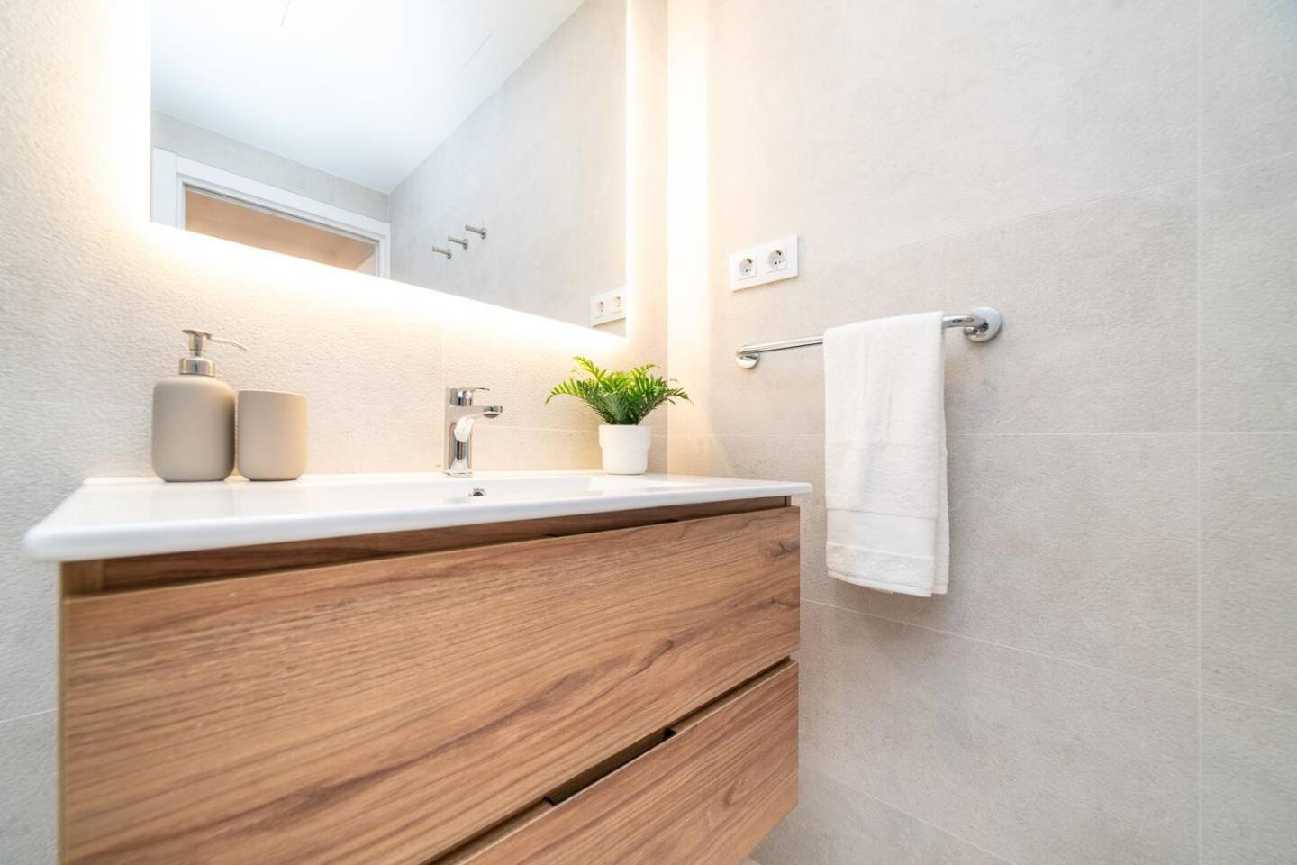 Soler Apartments San Adrián de Besós Zewnętrze zdjęcie